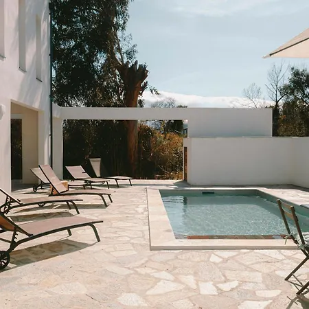 Elegance And Nature Design House In Corsica * Taglio-Isolaccio