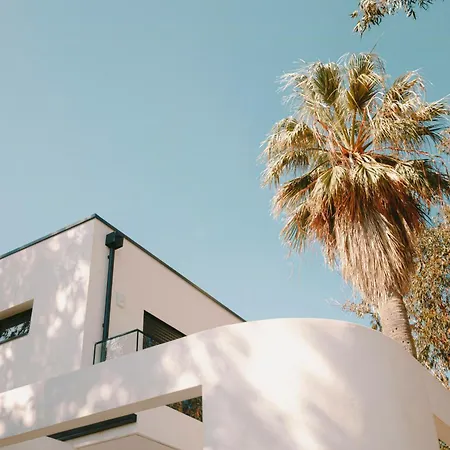 Elegance And Nature Design House In Corsica Hébergement de vacances