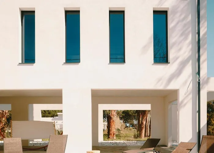 Elegance And Nature Design House In Corsica * Taglio-Isolaccio